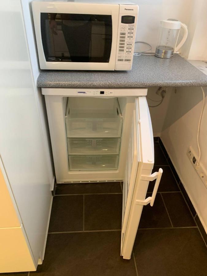 Mainpark Apartment 4 Schlafzimmer Bis Zu 10 Personen Direkt Ueber Aschaffapartment Bei Aschaffenburg Mainaschaff Экстерьер фото