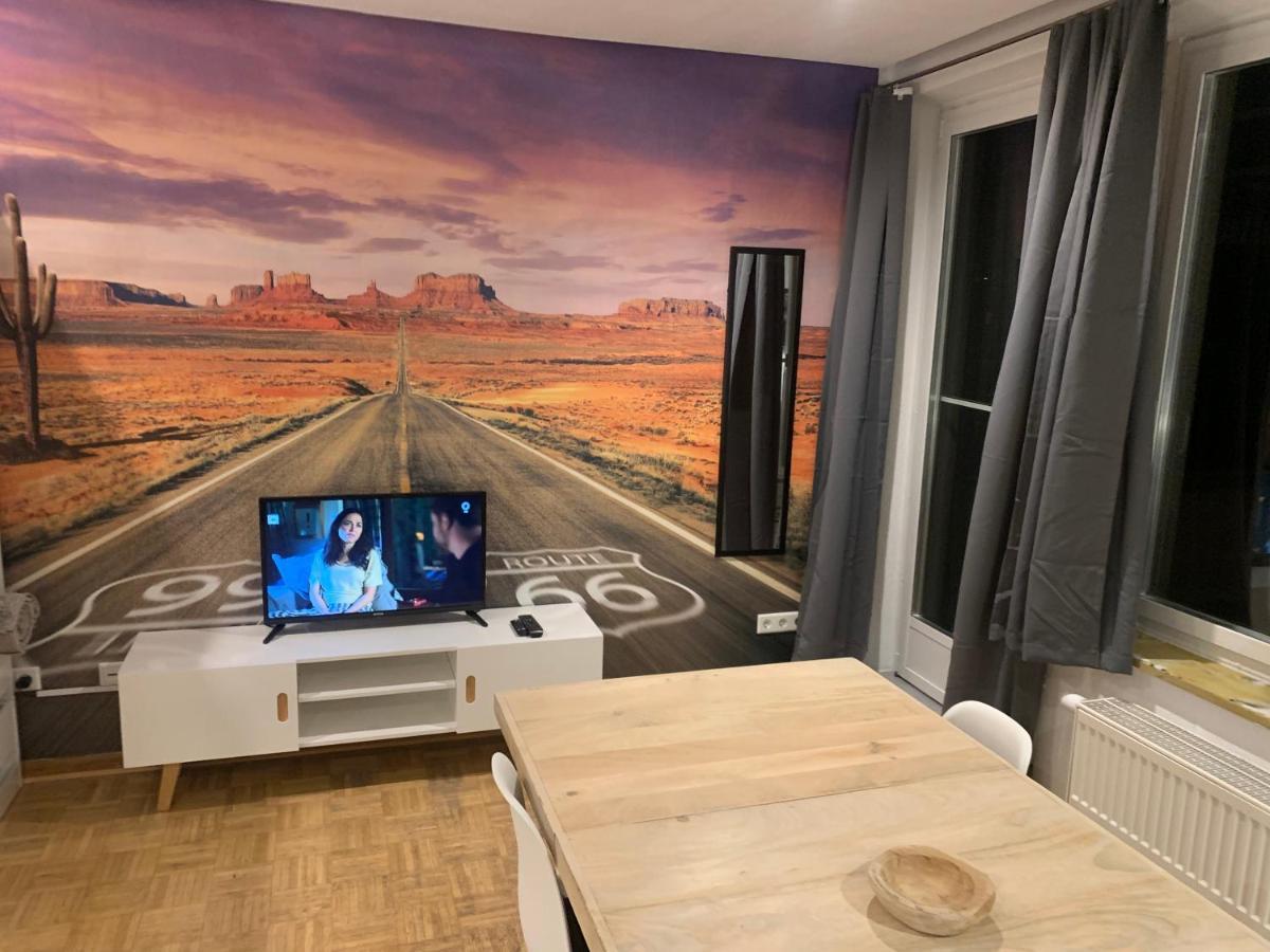 Mainpark Apartment 4 Schlafzimmer Bis Zu 10 Personen Direkt Ueber Aschaffapartment Bei Aschaffenburg Mainaschaff Экстерьер фото